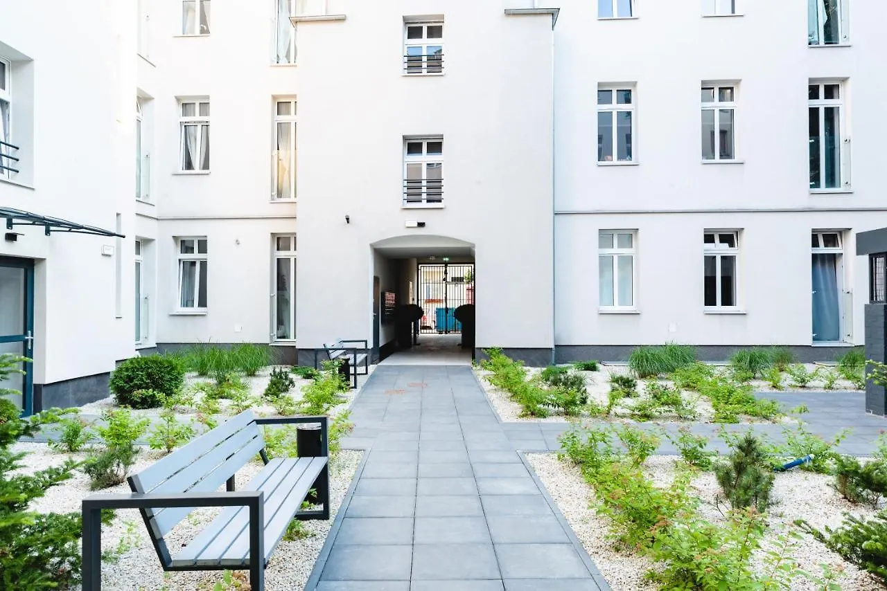 Apartamenty Pamiatkowa 11, 2 Rooms, Self Check In 24H Poznan