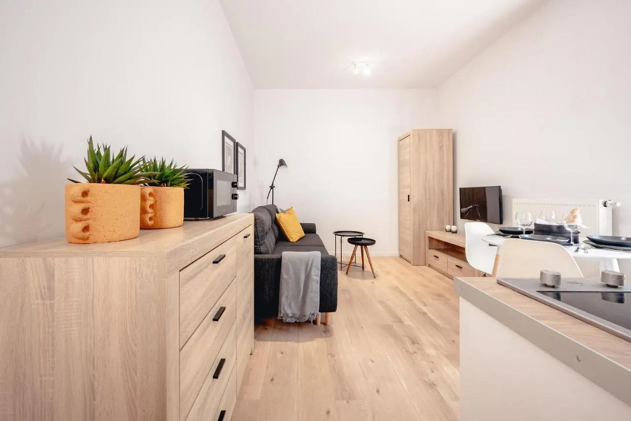 Apartamenty Pamiatkowa 11, 2 Rooms, Self Check In 24H Poznan 0*,