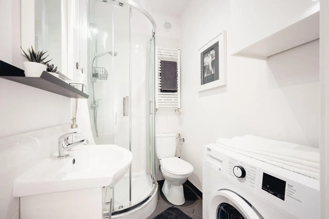 Apartment Apartamenty Pamiatkowa 11, 2 Rooms, Self Check In 24H Poznan