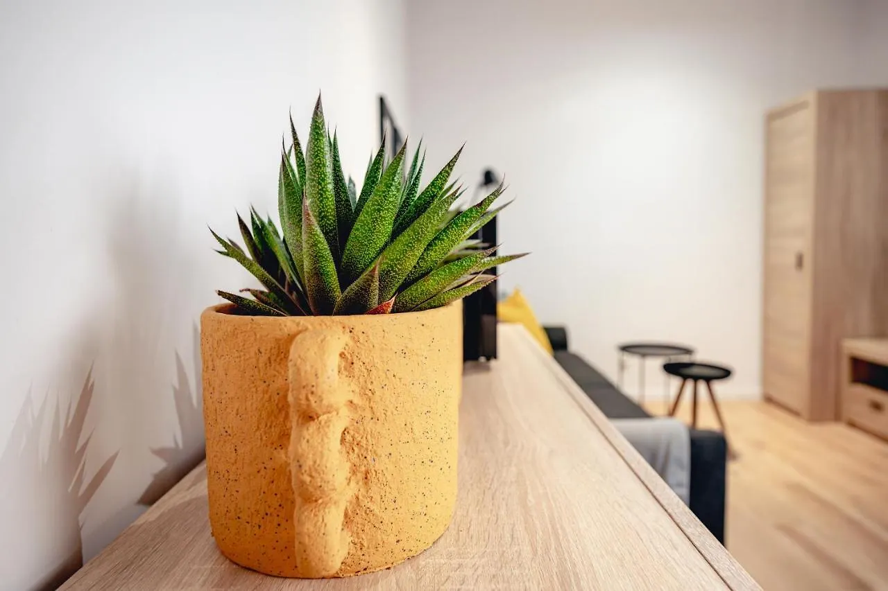 Apartamenty Pamiatkowa 11, 2 Rooms, Self Check In 24H Poznan