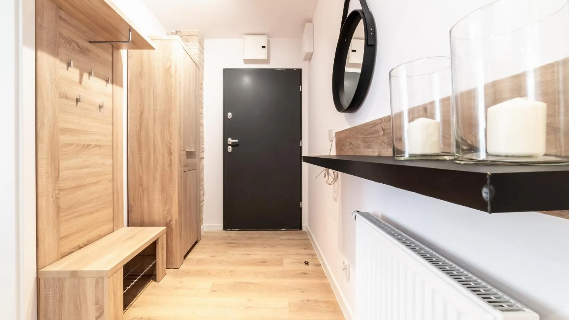 Apartment Apartamenty Pamiatkowa 11, 2 Rooms, Self Check In 24H Poznan